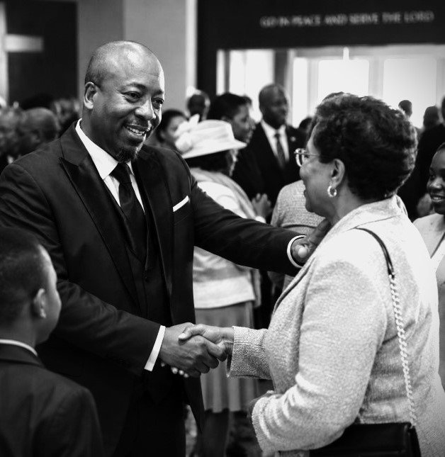 Prophet Hanrick Hunt welcoming visitors to connect